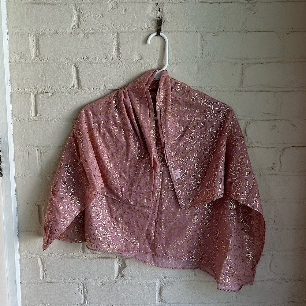 Charlotte Russe baby pale rose pink and gold boho pattern infinity scarf
